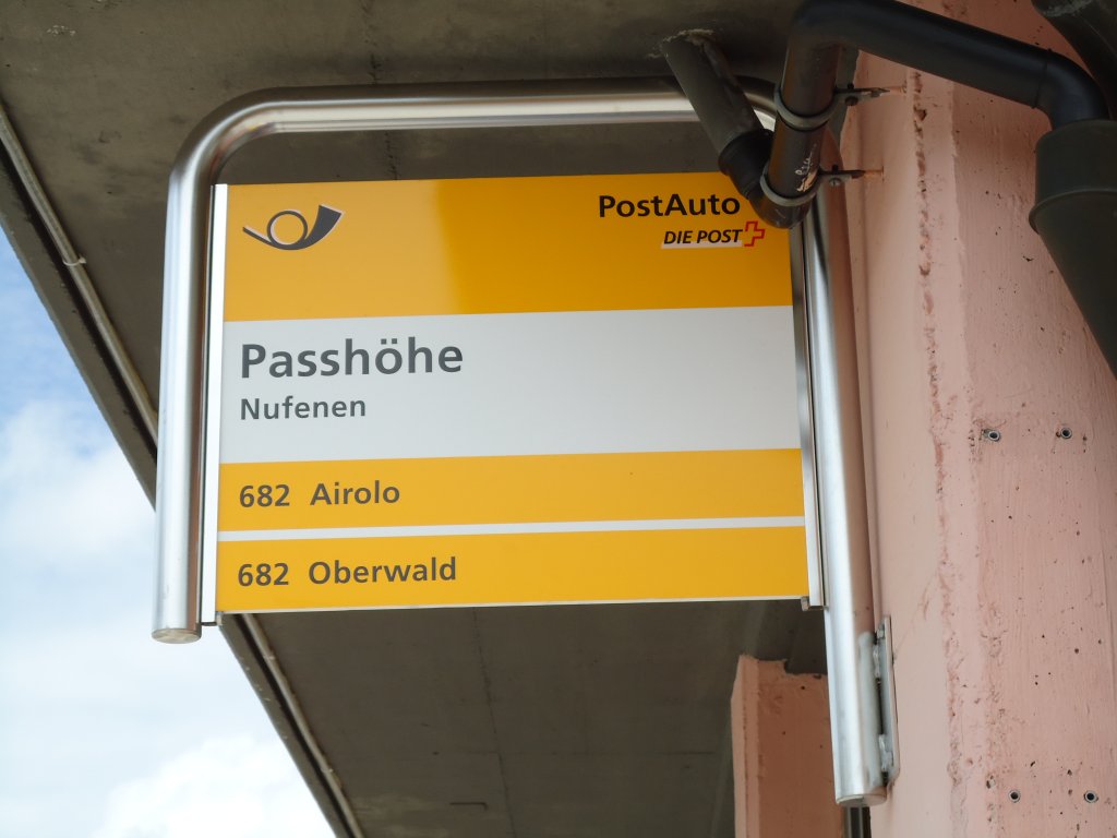 (127'552) - PostAuto-Haltestelle - Nufenen, Passh�he - am 4. Juli 2010
