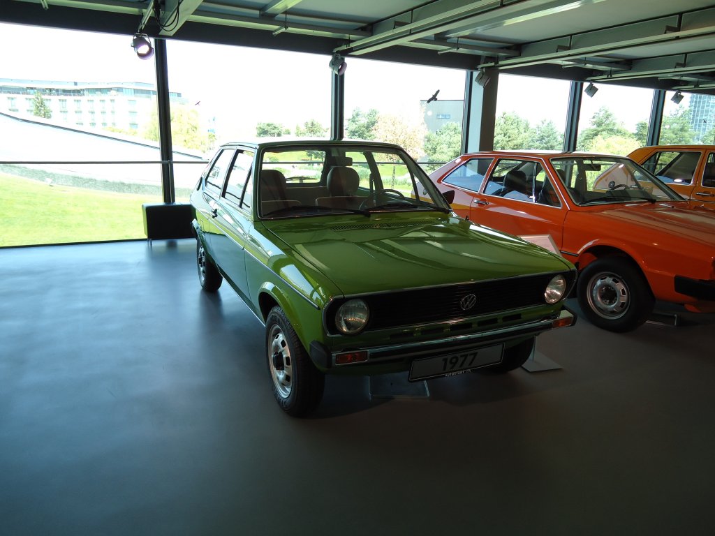 (127'893) - Volkswagen - Jahrgang 1977 - am 9. Juli 2010 in Wolfsburg/Deutschland