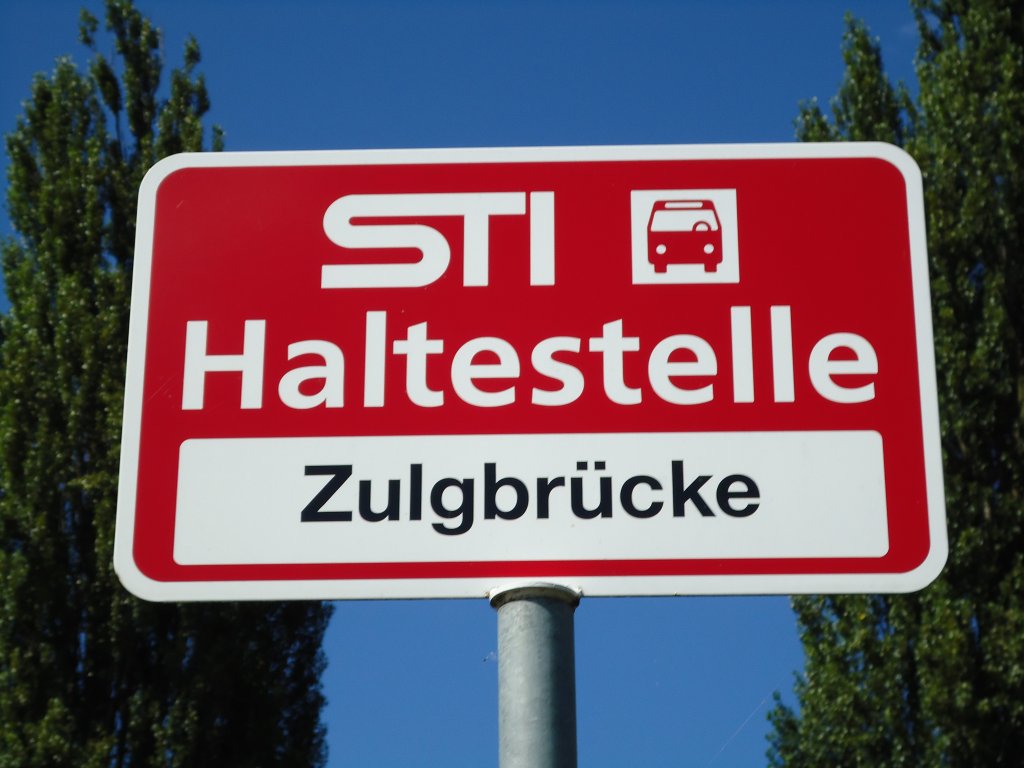 (128'204) - STI-Haltestelle - Steffisburg, Zulgbr�cke - am 1. August 2010