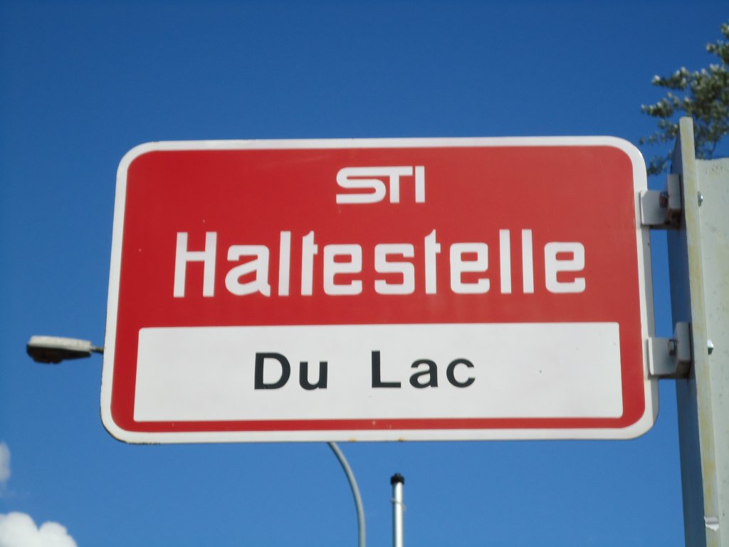 (128'225) - STI-Haltestell - Gunten, Du Lac - am 1. August 2010
