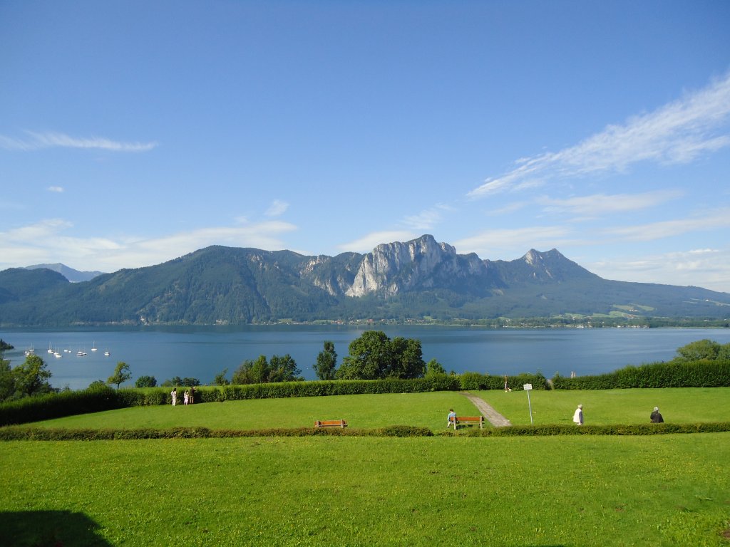 (128'334) - Der Mondsee am 8. August 2010 von der Rastst�tte Mondsee aus