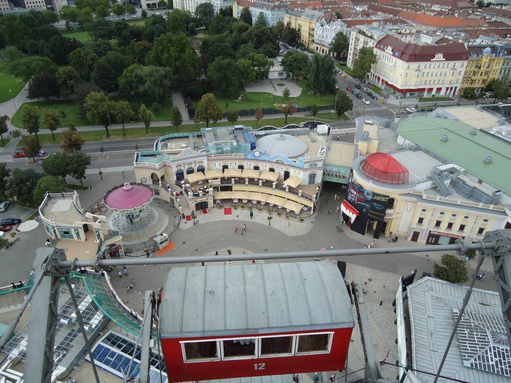 (128'418) - Aussicht auf Wien am 9. August 2010 vom Riesenrad im Prater aus