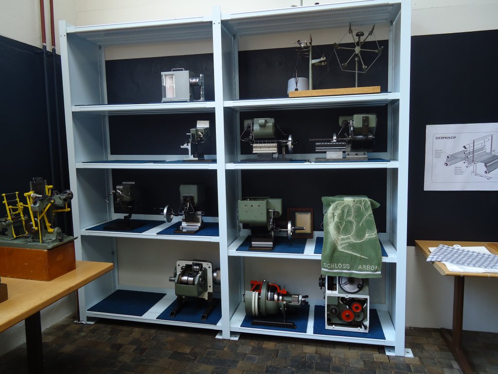 (128'846) - Im Saurer-Museum in Arbon: Kleine Ger�te am 21. August 2010