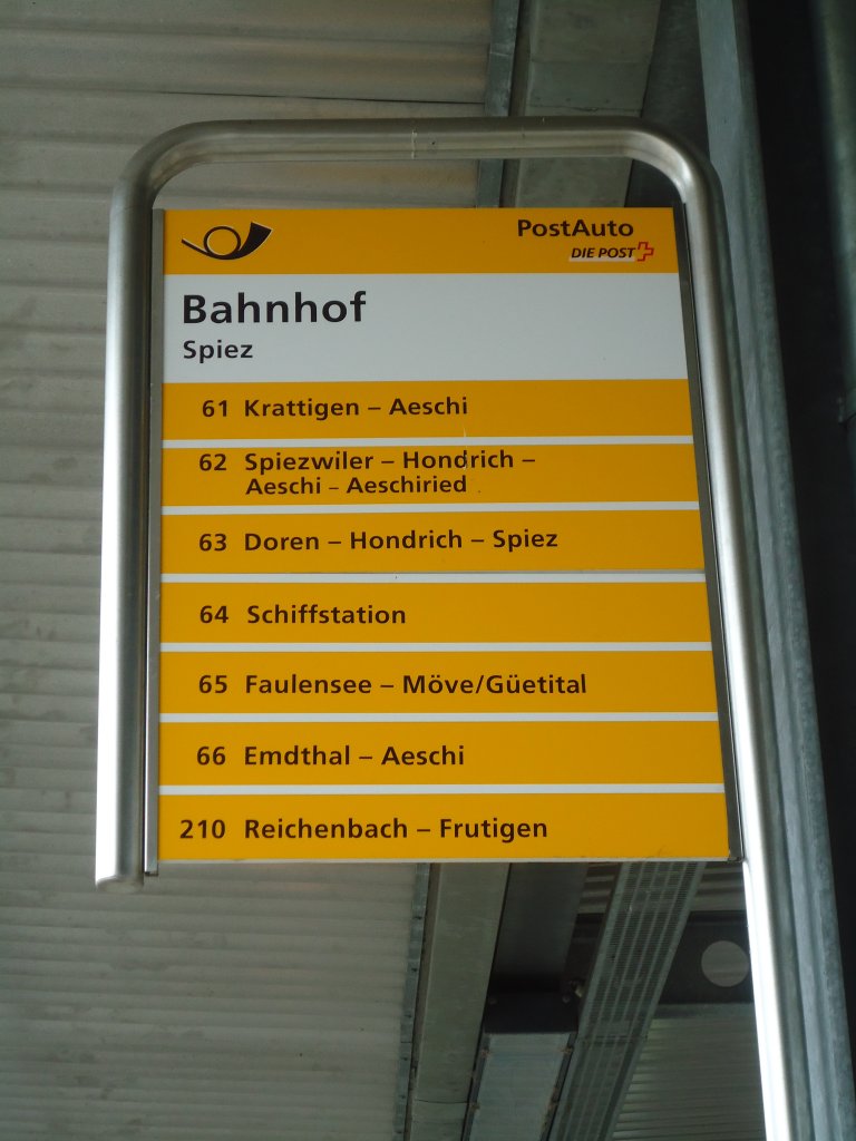 (129'126) - PostAuto-Haltestelle - Spiez, Bahnhof - am 23. August 2010