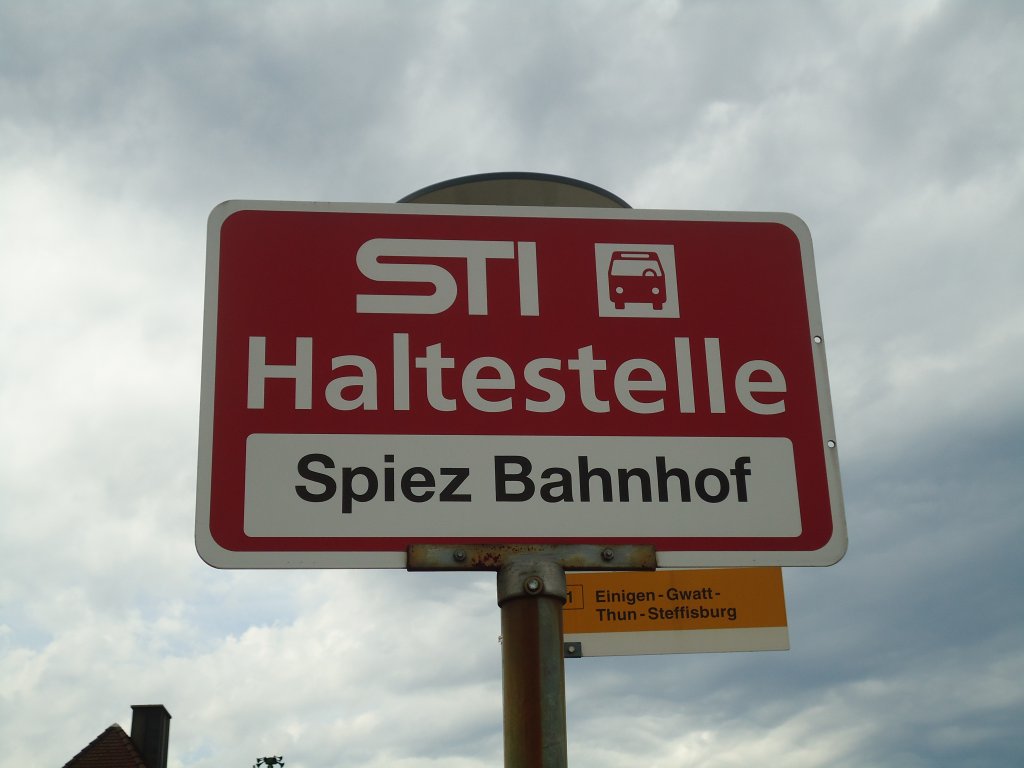 (129'128) - STI-Haltestelle - Spiez, Spiez Bahnhof - am 23. August 2010