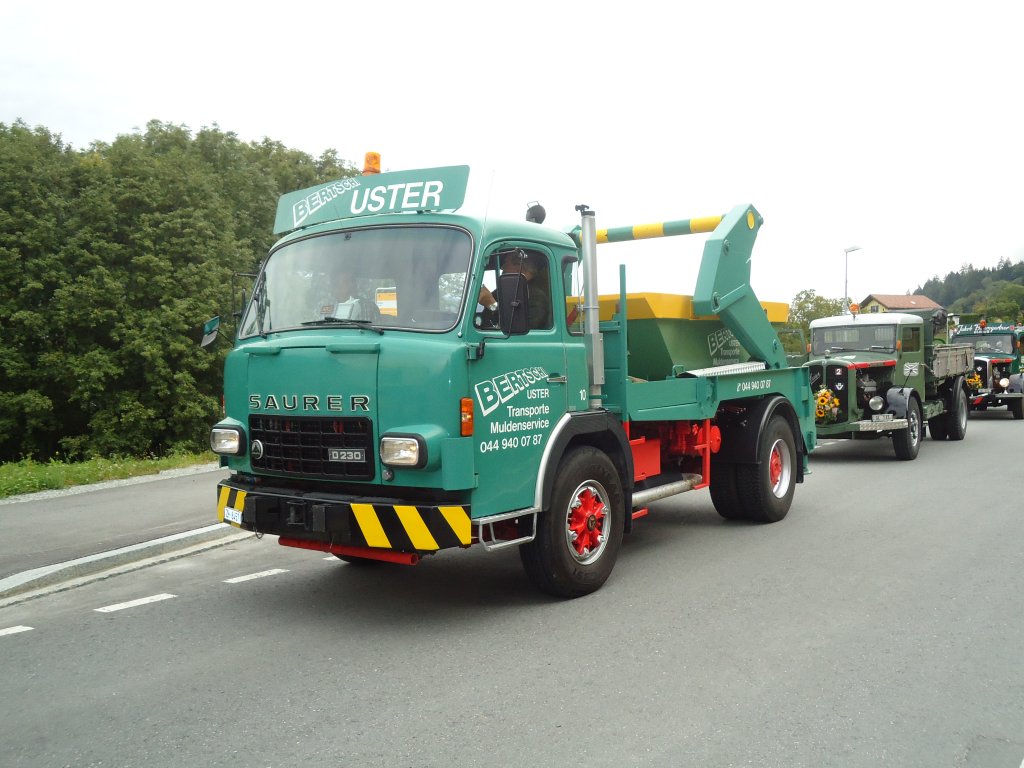 (129'905) - Bertschi, Uster - Nr. 10/ZH 8457 - Saurer am 18. September 2010 in Castrisch, Schleps