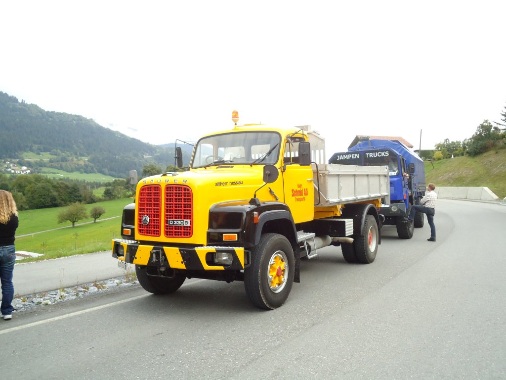 (129'911) - Schmid AG - SG 27'864 U - Saurer am 18. September 2010 in Castrisch, Schleps