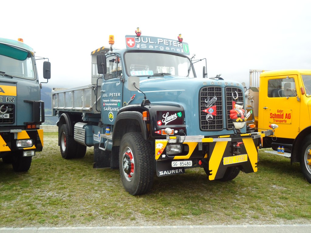 (130'024) - Peter, Sargans - SG 85'480 - Saurer am 18. September 2010 in Breil, Milit�ranlage