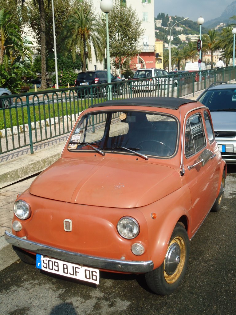 (130'690) - Fiat - 509 BJF 06 - am 16. Oktober 2010 in Menton/Frankreich