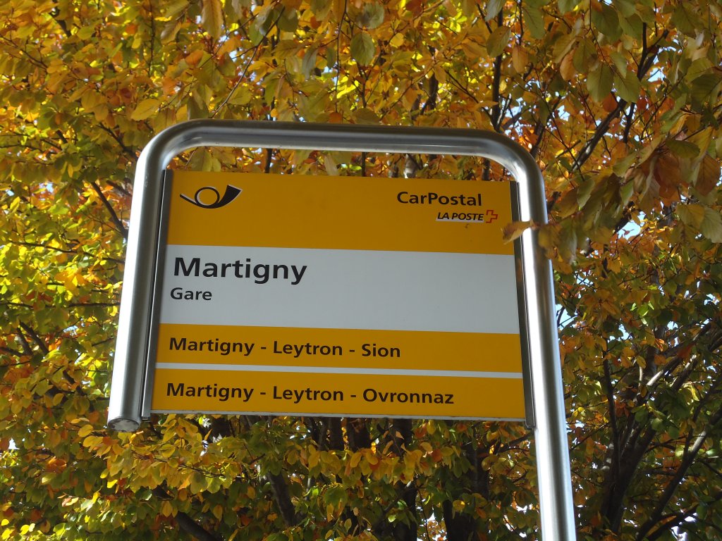 (130'875) - PostAuto-Haltestelle - Martigny, Gare - am 1. November 2010