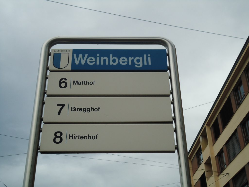(131'497) - VBL- Haltestelle - Luzern, Weinbergli - am 8. Dezember 2010
