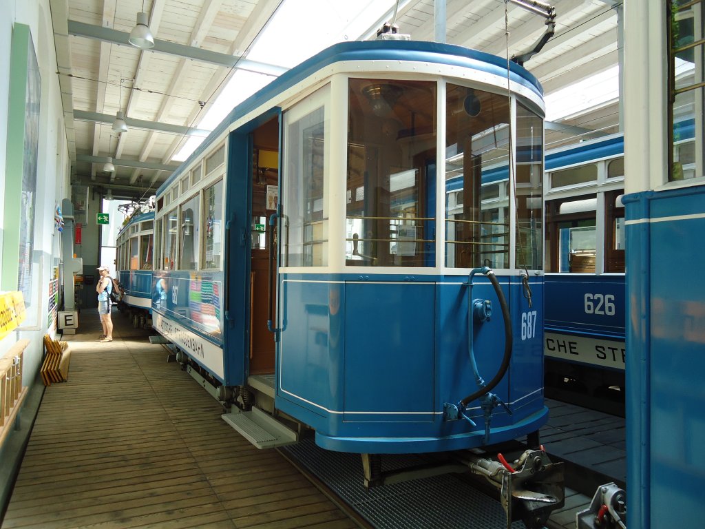 (133'466) - VBZ-Tram - Nr. 687 - am 25. April 2011 in Z�rich, Trammuseum