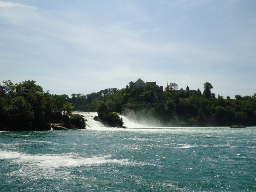(133'765) - Schloss Laufen am Rheinfall am 23. Mai 2011 bei Neuhausen