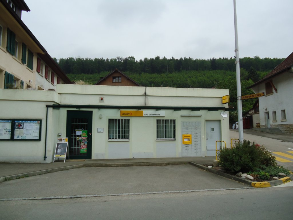 (133'951) - Die Post 2943 Vendlincourt am 2. Juni 2011