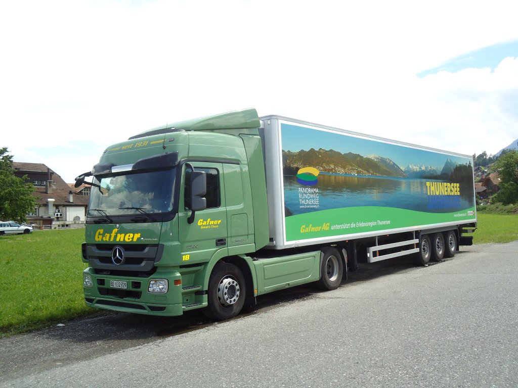 (133'977) - Gafner, Thun - Nr. 18/BE 132'729 - Mercedes am 5. Juni 2011 in Gwatt, Garage