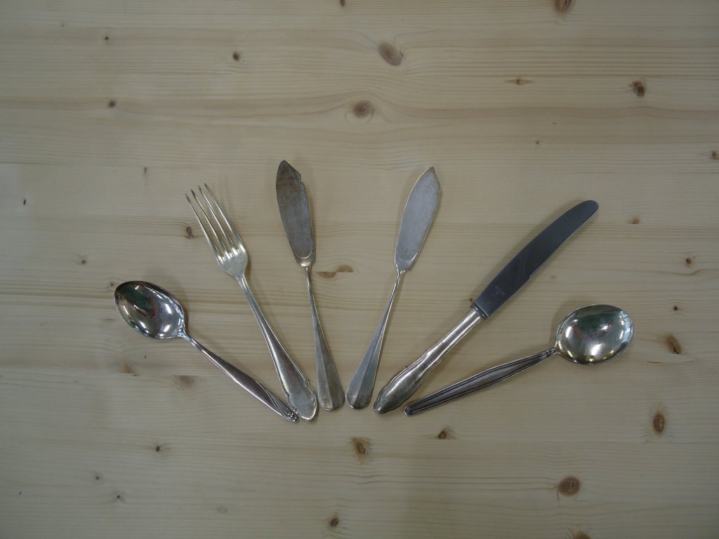 (133'985) - Silberbesteck im BrockiShop am 8. Juni 2011