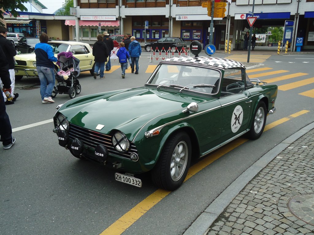 (134'153) - ZH 100'332 - am 11. Juni 2011 in Sarnen, OiO