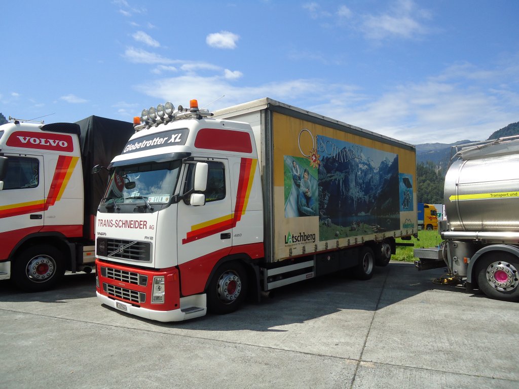 (134'368) - Schneider, Frutigen - BE 629'044 - Volvo am 25. Juni 2011 in Interlaken, Flugplatz