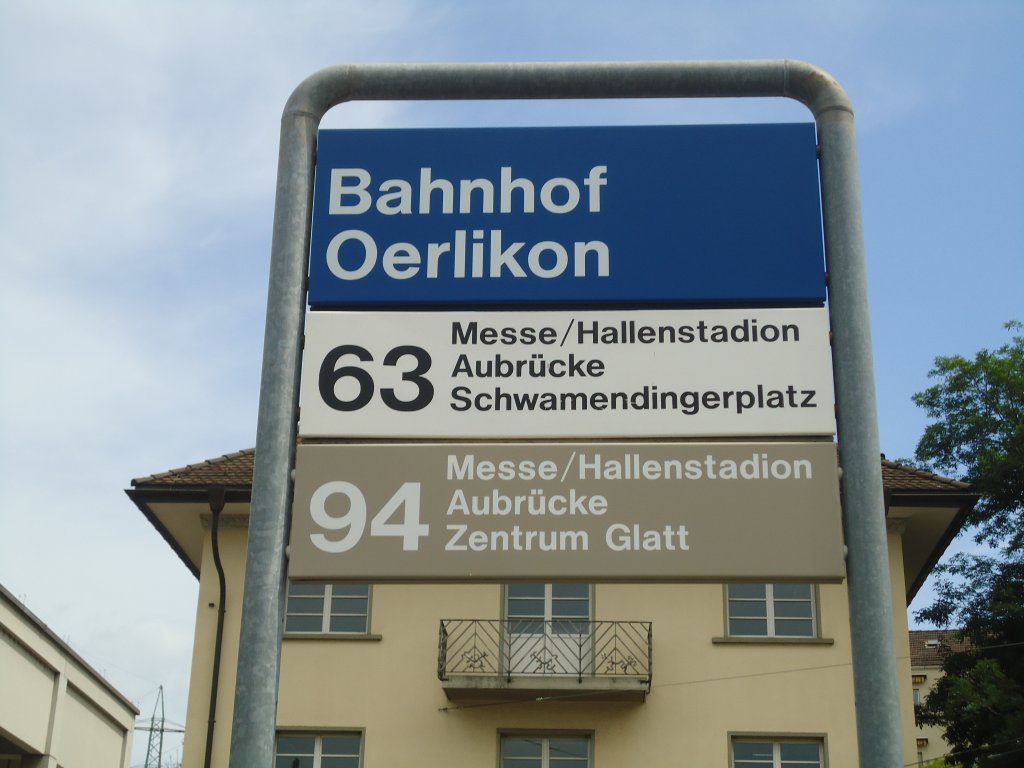 (134'867) - VBZ-Haltestelle - Oerlikon, Bahnhof - am 10. Juli 2011