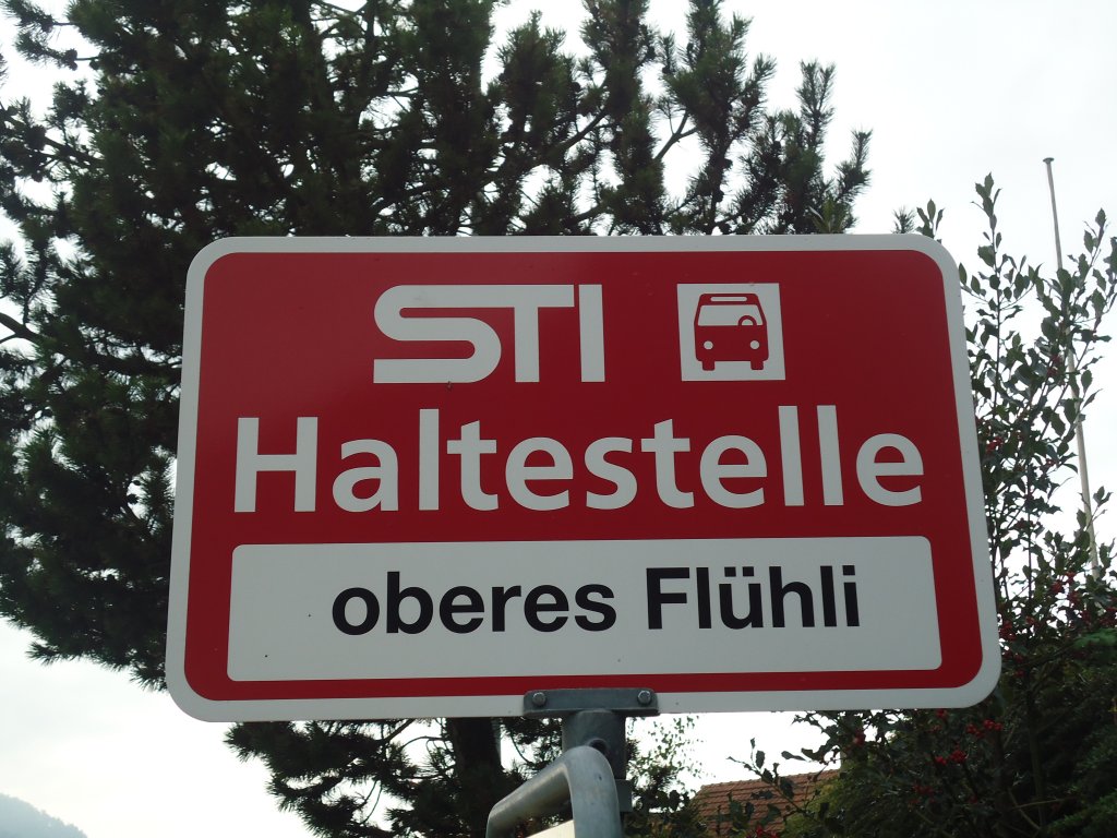 (136'616) - STI-Haltestelle - Steffisburg, oberes Fl�hli - am 17. Oktober 2011