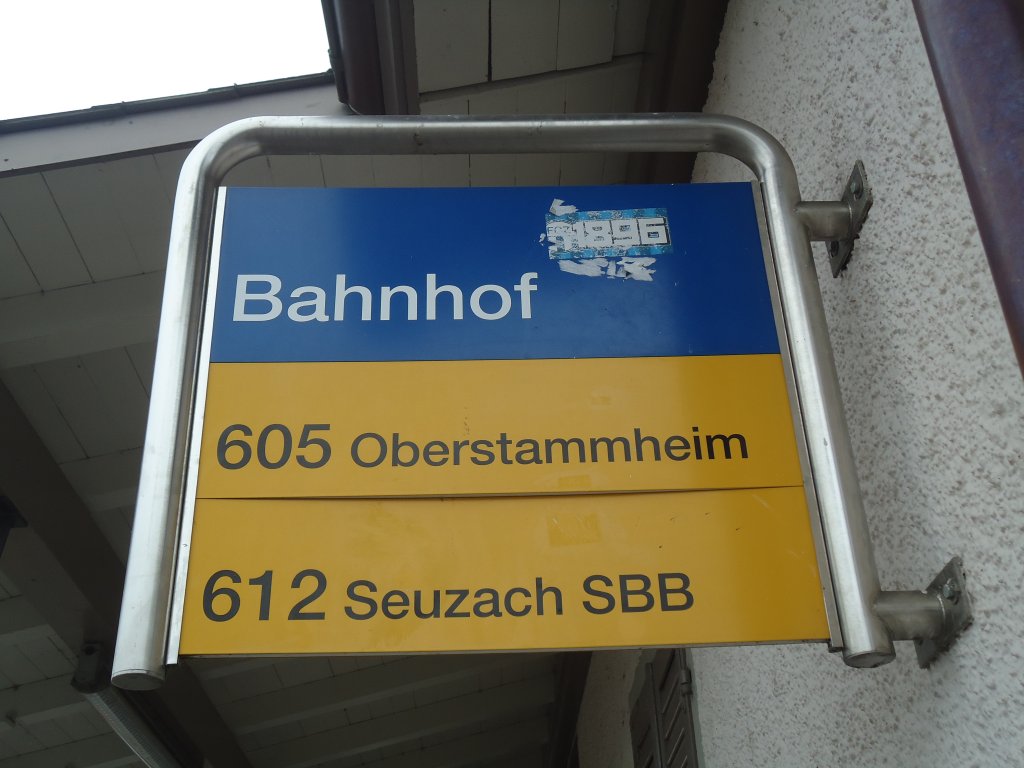 (136'987) - PostAuto-Haltestelle - Andelfingen, Bahnhof - am 24. November 2011