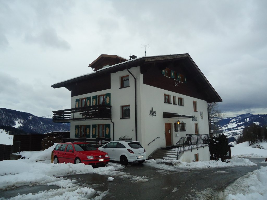 (137'613) - Das Jagdhaus vom Hotel St. Hubertus am 21. Januar 2012 in Egg/Bregenzerwald