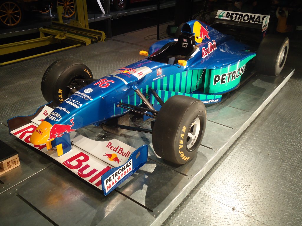 (138'507) - Sauber-Rennwagen am 11. April 2012 in Luzern, Verkehrshaus