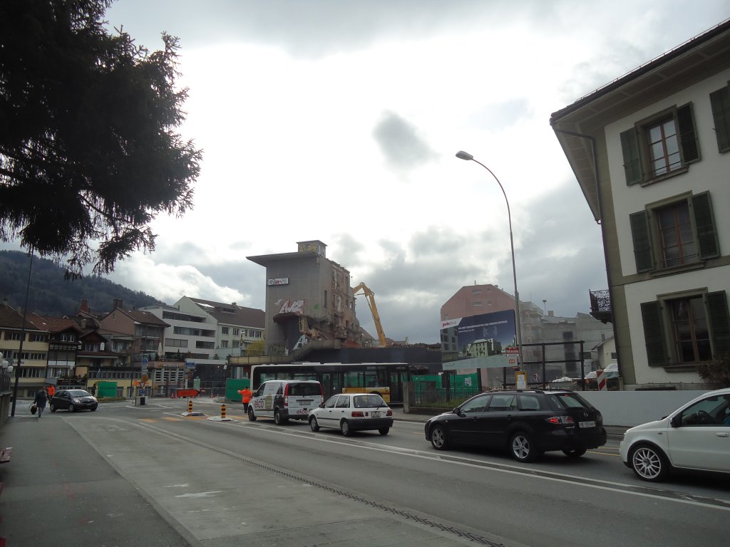 (138'560) - Abbruch vom Kino Rex in Thun am 16. April 2012