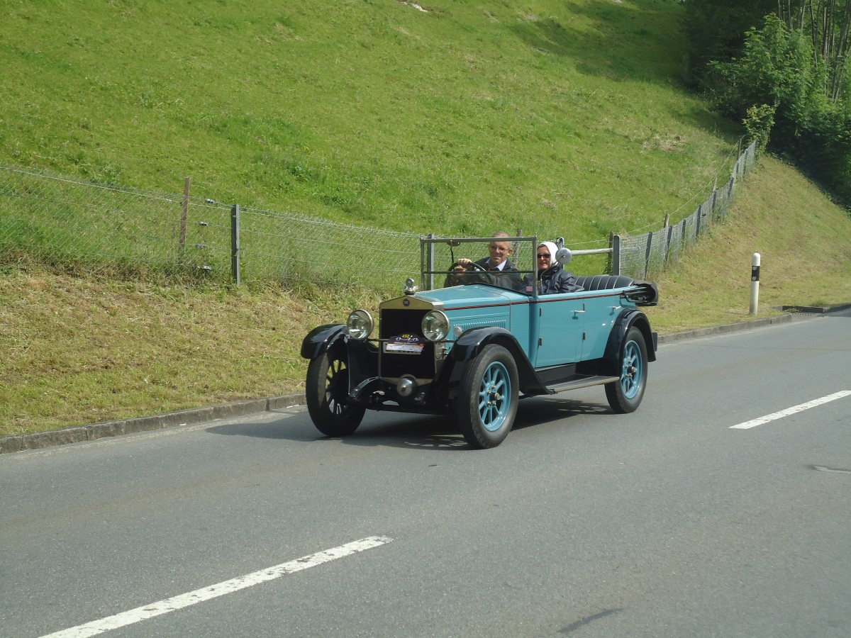 (139'074) - Fiat am 27. Mai 2012 in Sarnen, OiO