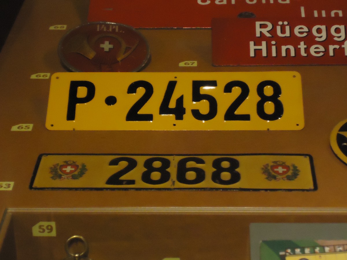 (139'309) - Schweizer Autonummern - P 24'528 + 2868 - am 3. Juni 2012 in Bern, Museum f�r Kommunikation