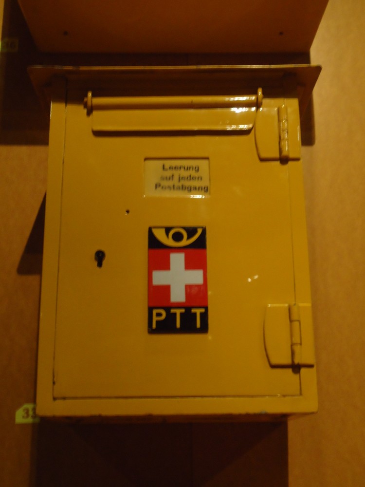 (139'314) - Alter Briefkasten am 3. Juni 2012 in Bern, Museum f�r Kommunikation