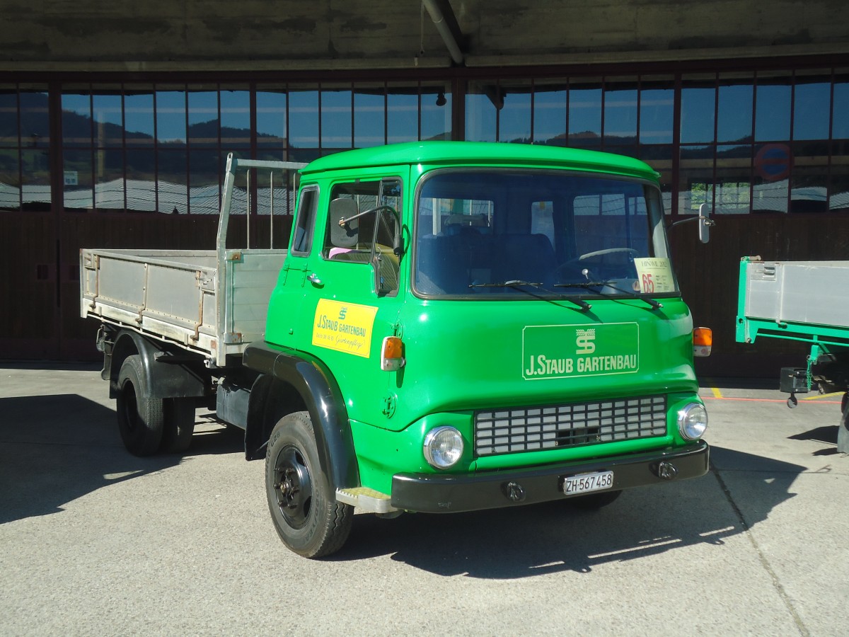 (139'567) - Staub, Z�rich - ZH 567'458 - Bedford am 16. Juni 2012 in Hinwil, AMP