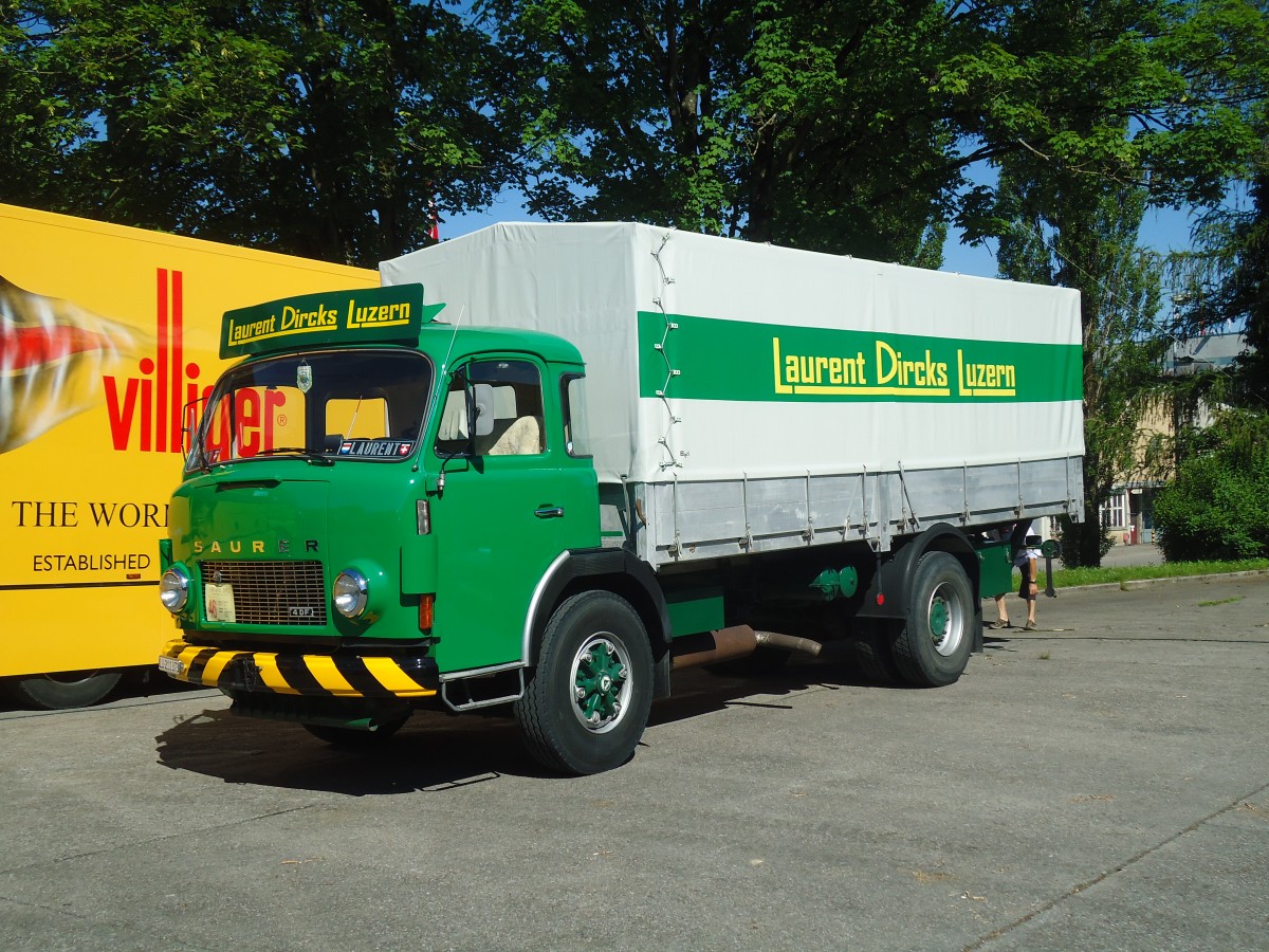 (139'629) - Dircks, Luzern - LU 211'373 - Saurer am 16. Juni 2012 in Hinwil, AMP