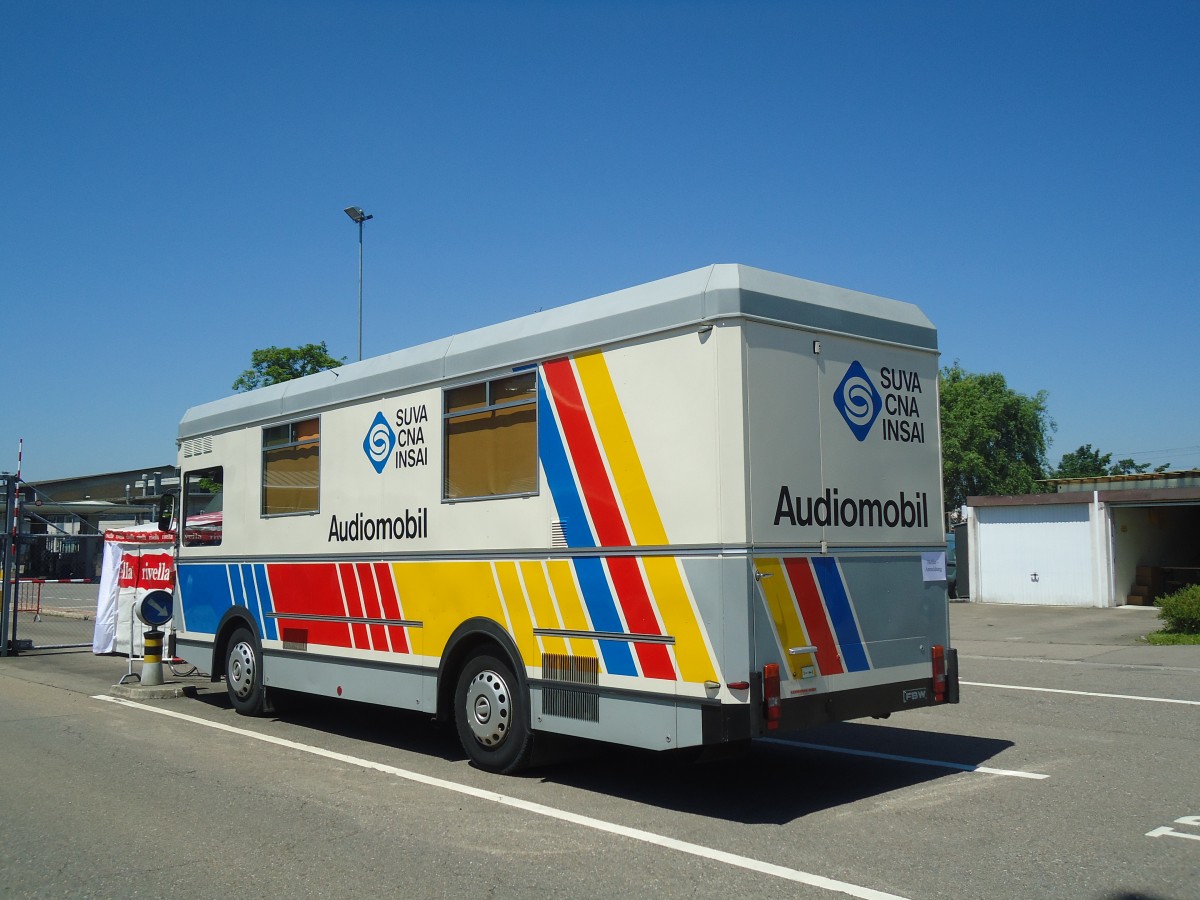 (139'707) - SUVA Audiomobil - FBW am 16. Juni 2012 in Hinwil, AMP 