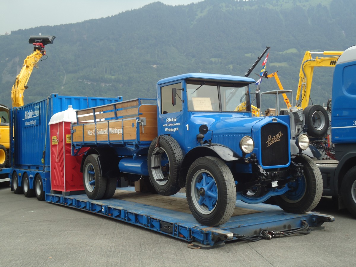 (140'191) - Richi, Weiningen - Nr. 1 - Berna am 30. Juni 2012 in Interlaken, Flugplatz