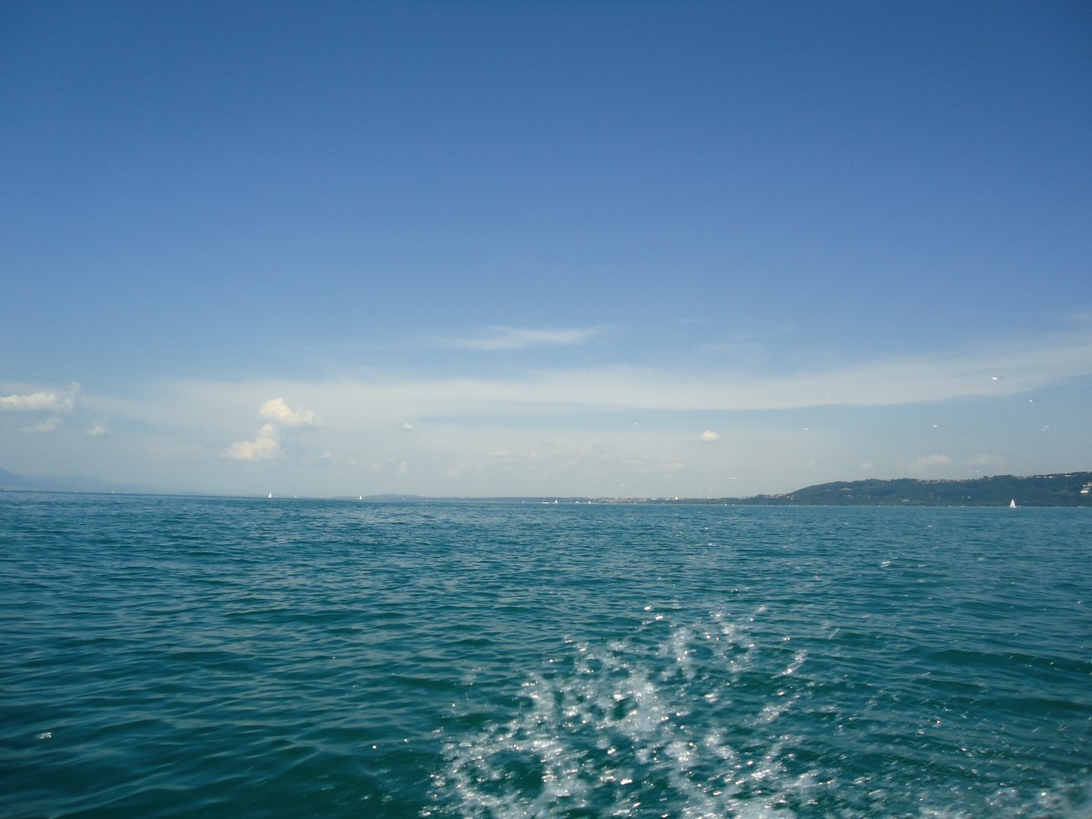 (140'891) - Auf dem Neuenburgersee am 25. Juli 2012