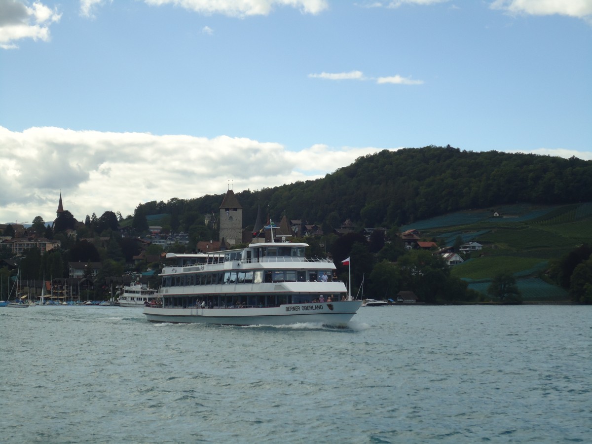 (141'397) - Motorschiff Berner Oberland am 26. August 2012 vor Spiez