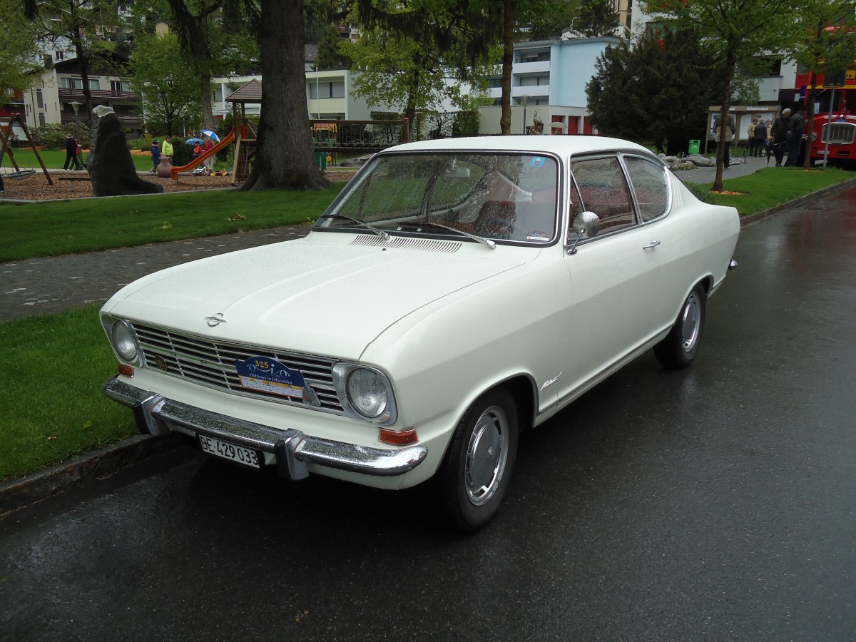 (144'241) - Opel - BE 429'033 - am 19. Mai 2013 in Engelberg, OiO