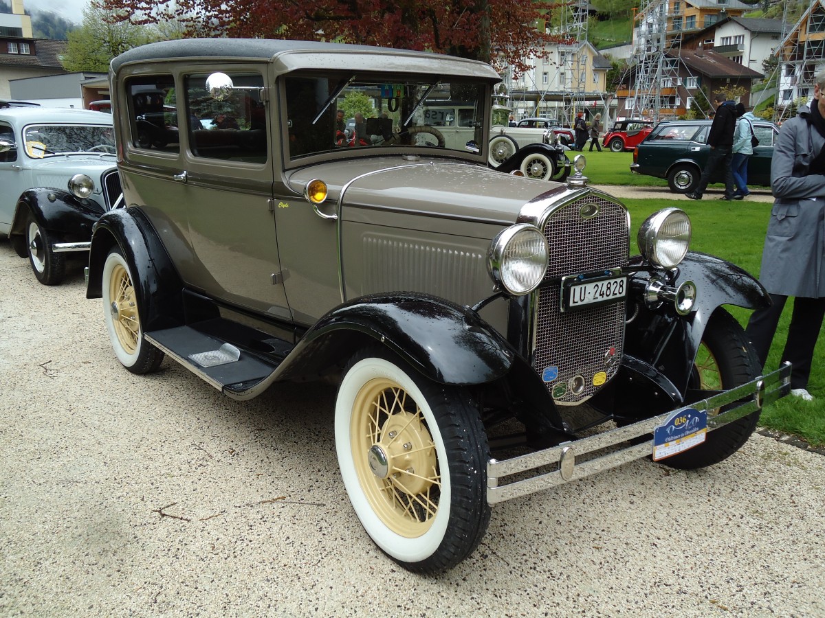 (144'316) - Ford - LU 24'828 - am 19. Mai 2013 in Engelberg, OiO