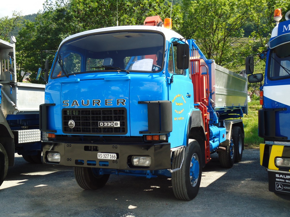 (145'407) - Badertscher, Daillon - VS 327'166 - Saurer am 22. Juni 2013 in Aigle, Saurertreffen