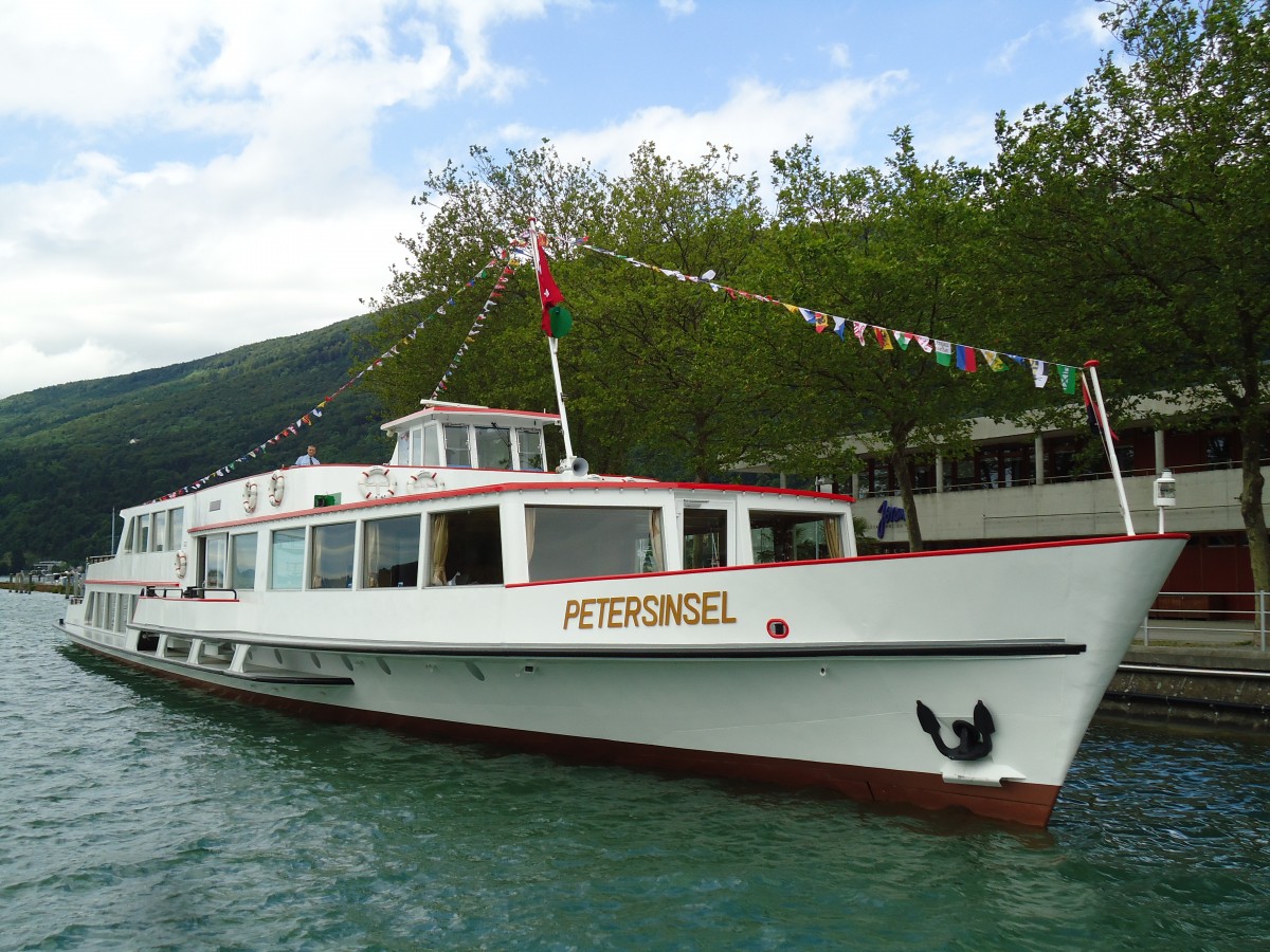 (145'477) - Motorschiff Petersinsel am 23. Juni 2013 an der Schiffl�ndte Biel