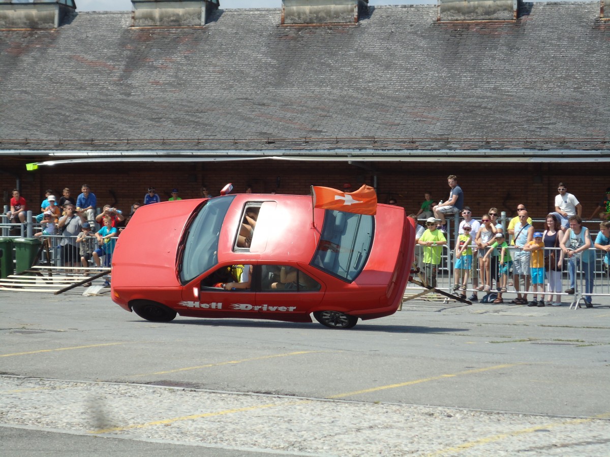 (145'632) - BMW von Hell Driver am 7. Juli 2013 in Thun, Expo