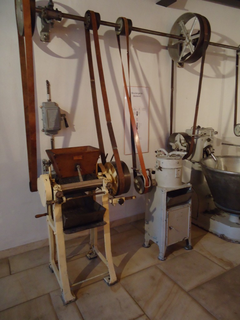 (146'414) - Alte B�ckerei-Maschinen am 18. August 2013 in Le Locle, Museum unterirdische M�hlen