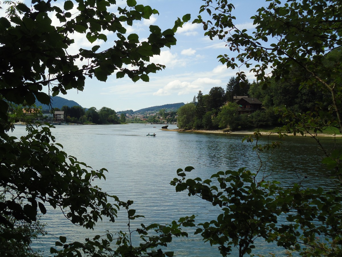 (146'454) - Der Doubs bei Les Brenets am 18. August 2013