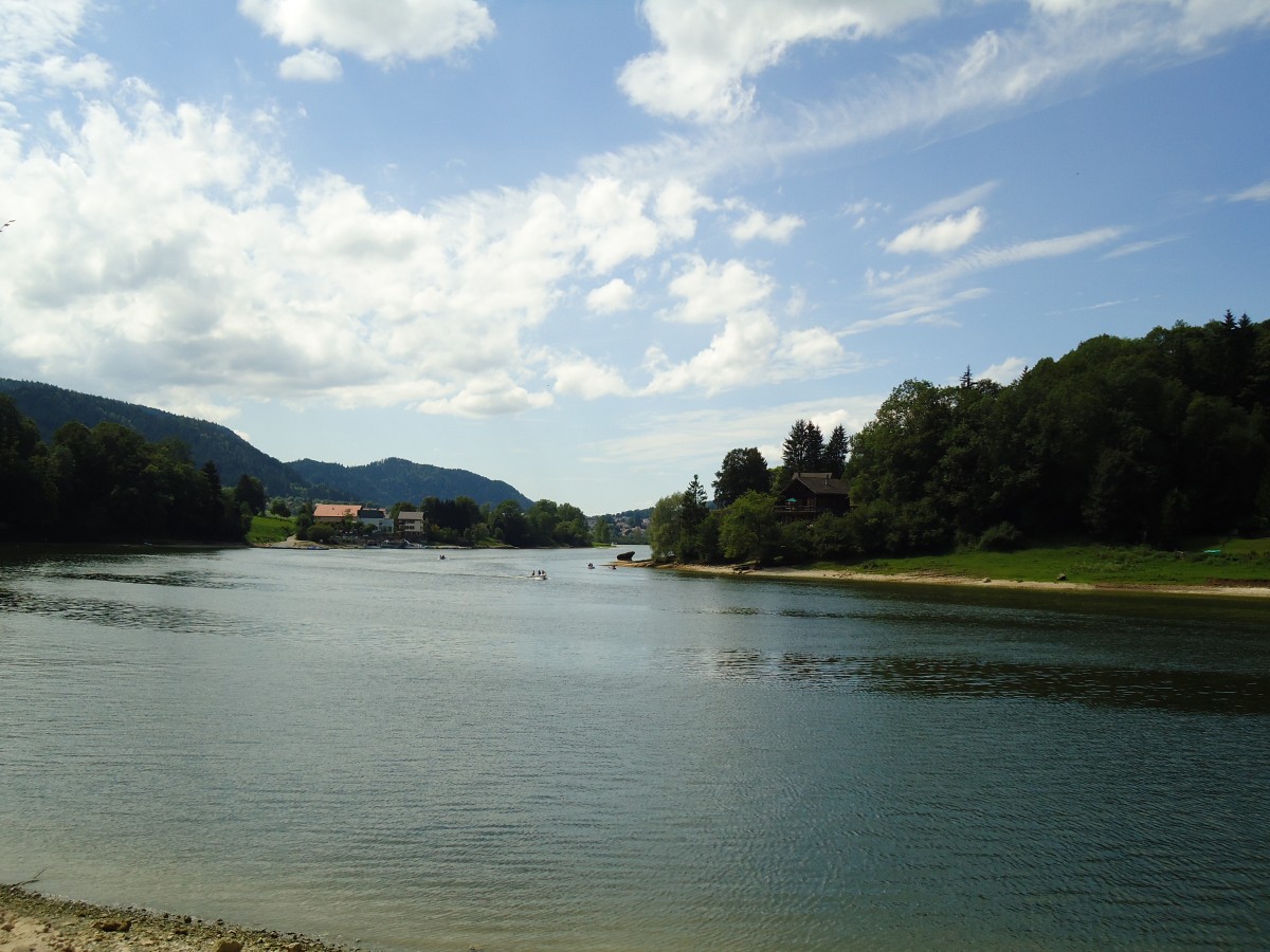 (146'455) - Der Doubs bei Les Brenets am 18. August 2013