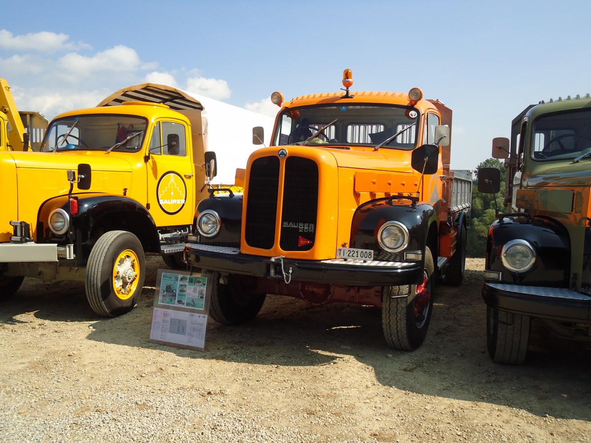 (146'652) - TI 221'008 - Saurer am 31. August 2013 in Niederbipp, Saurertreffen