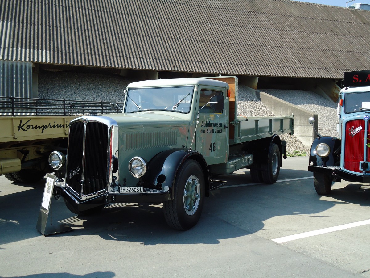 (146'717) - Abfuhrwesen, Z�rich - Nr. 46/ZH 32'608 U - Berna am 31. August 2013 in Niederbipp, Saurertreffen