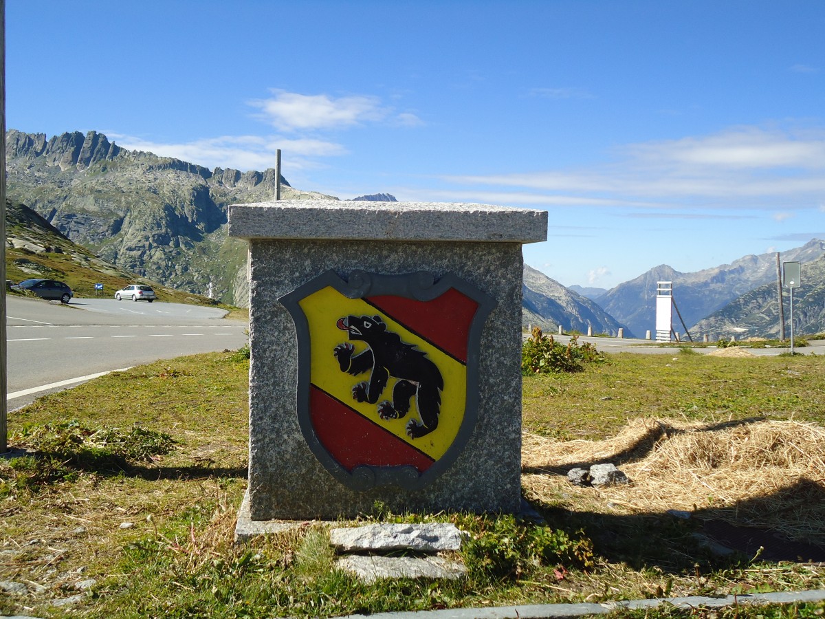 (147'043) - Grenzstein Bern-Wallis am 2. September 2013 auf dem Grimselpass