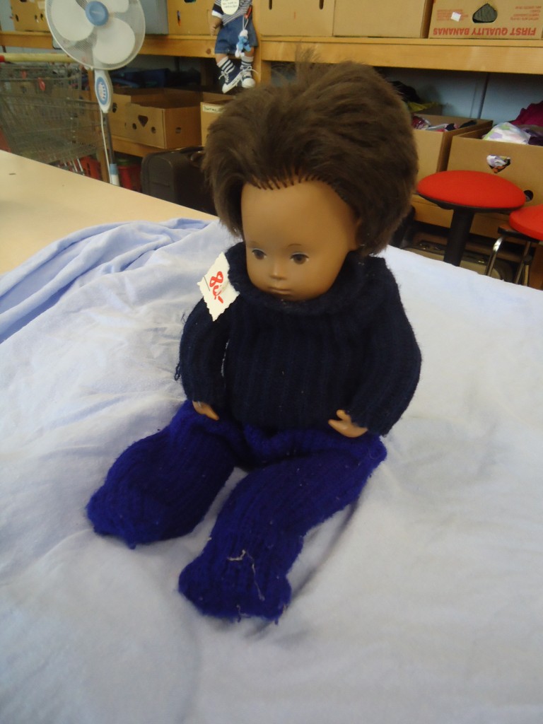 (147'211) - Sasha Morgenthaler-Puppe im BrockiShop am 18. September 2013