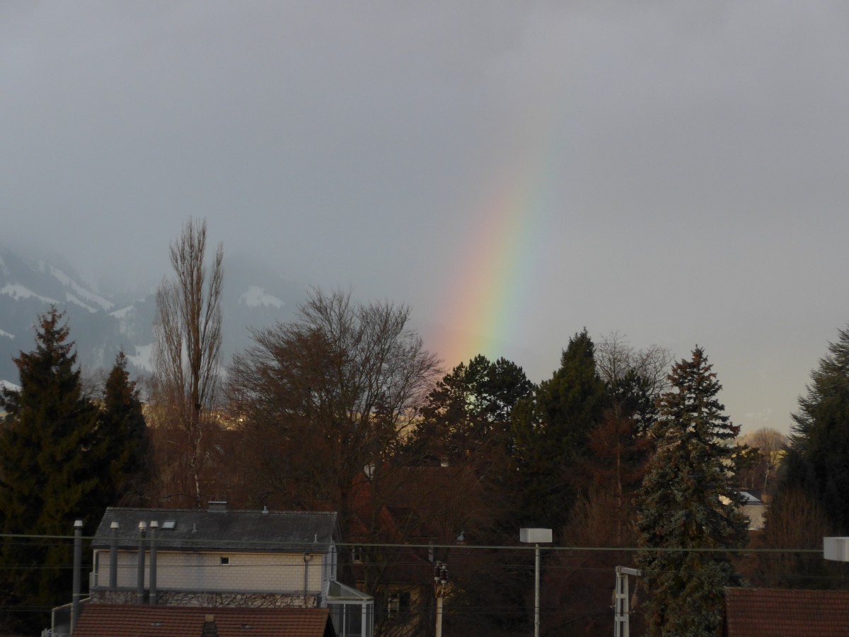 (148'765) - Regen(strich)bogen �ber Thun am 7. Februar 2014